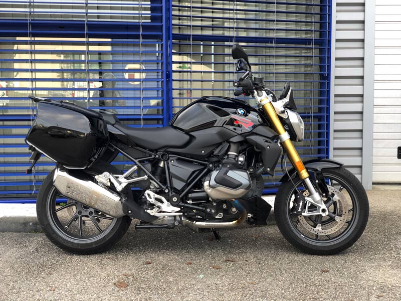BMW R1250R location moto